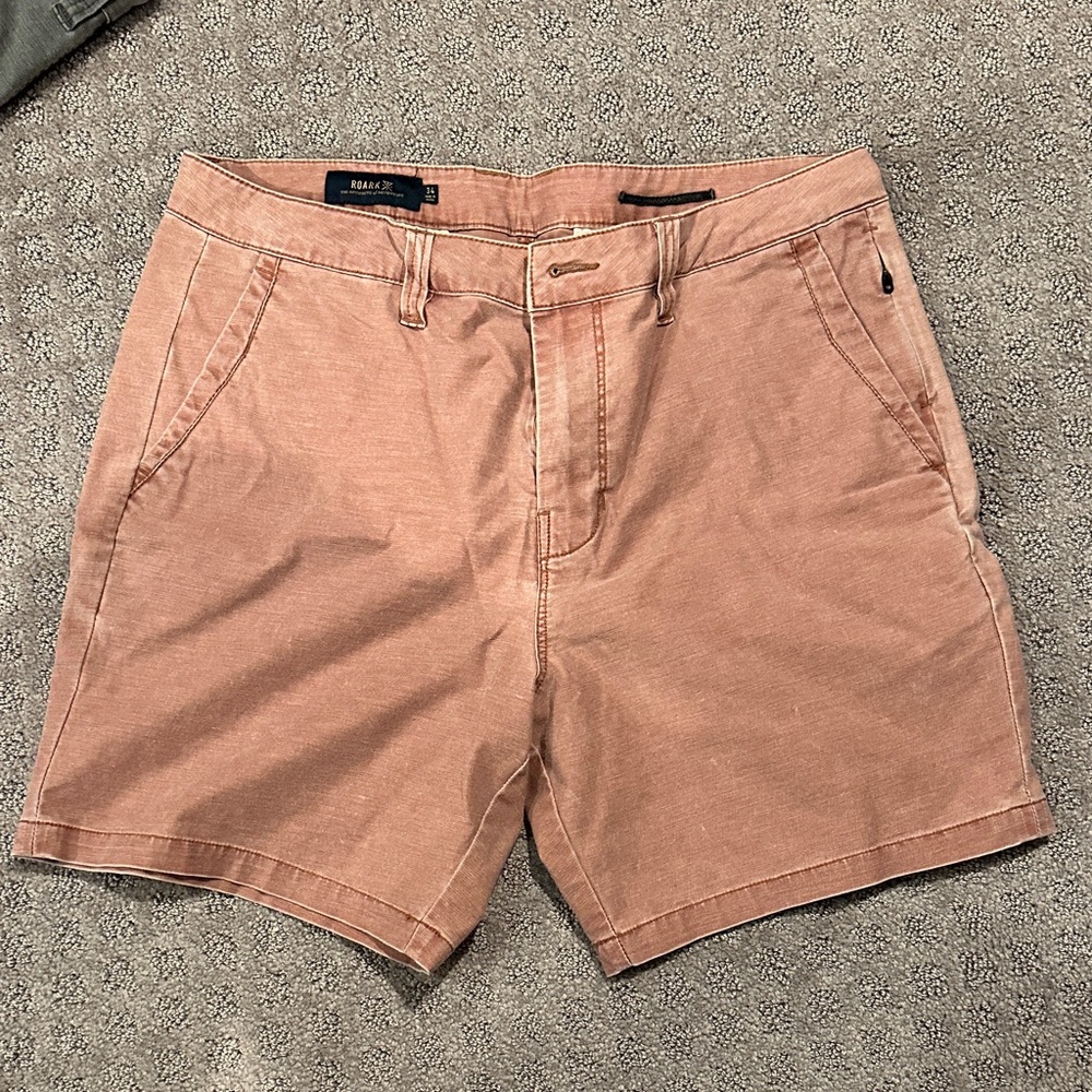 Roark Men's Peach Flat Front Shorts